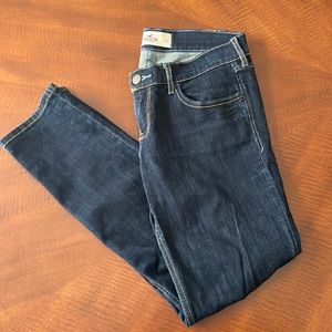 Hollister Dark Wash Low Rise Skinny Jeans